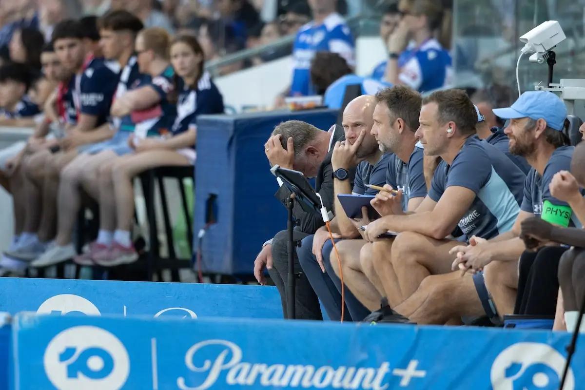 开云登录入口地址-悉尼主帅:总是错失登顶机会很失望;不会弃用年轻球员